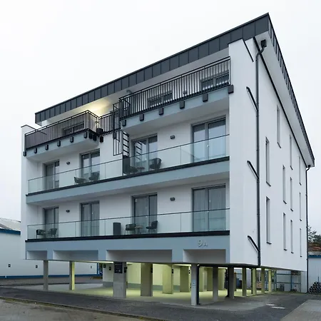 Bright 公寓式酒店 3*